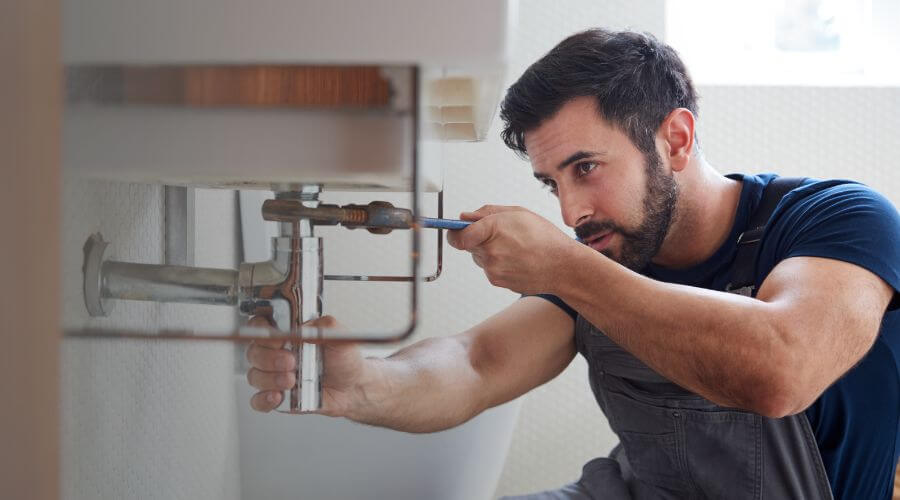 Professional sink repair services in Warren, IL